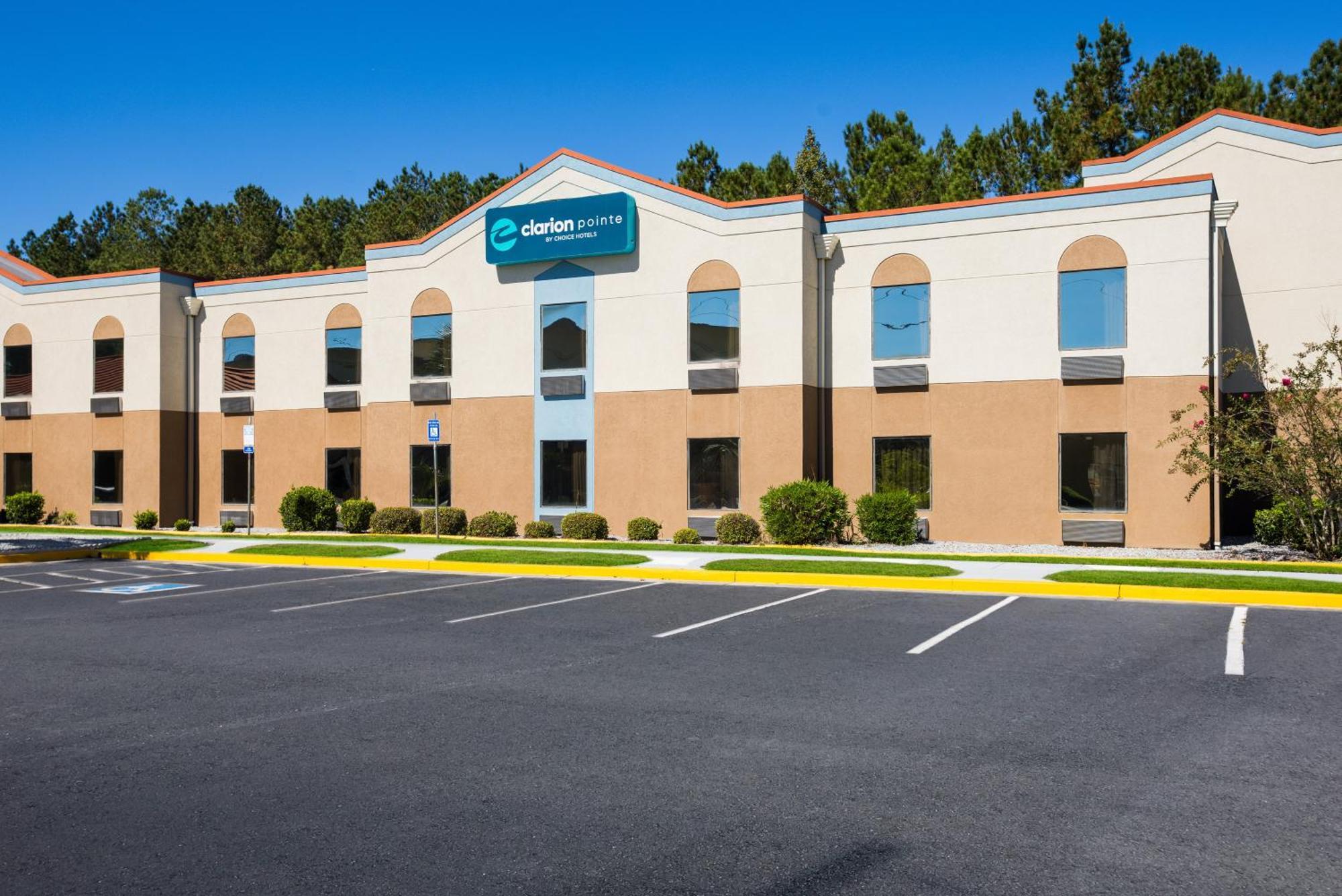 Clarion Pointe Hinesville Near Fort Stewart Екстериор снимка